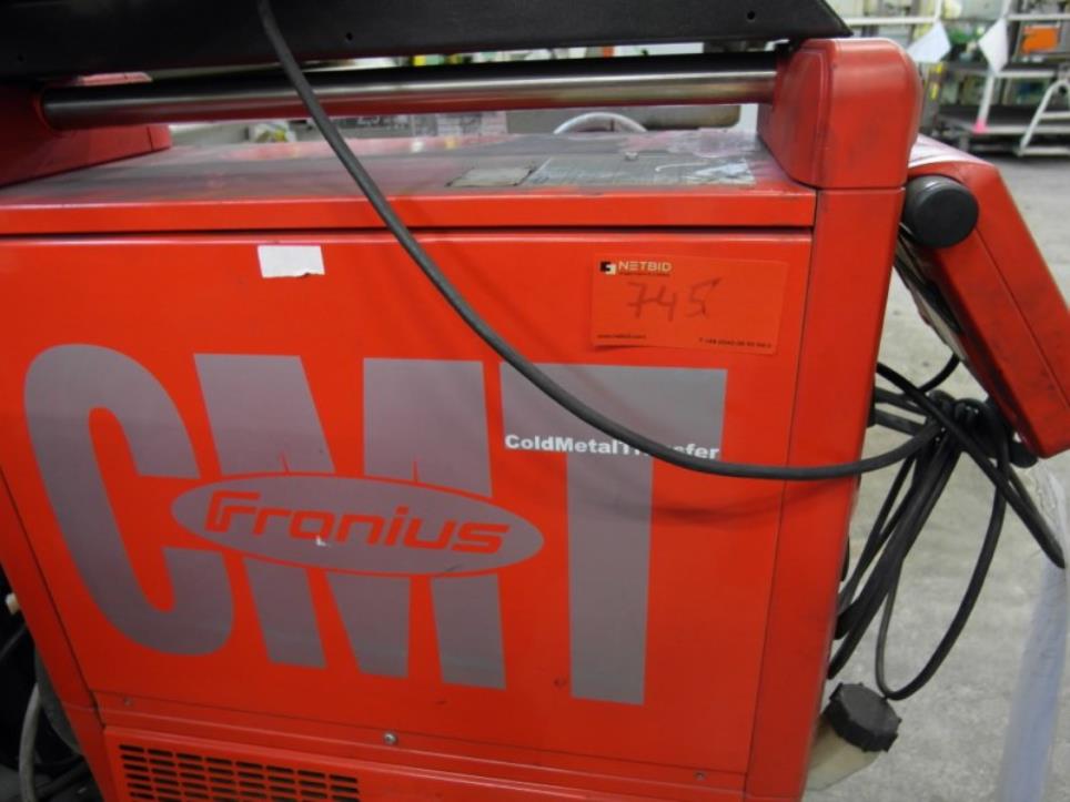 Robôs industriais-2